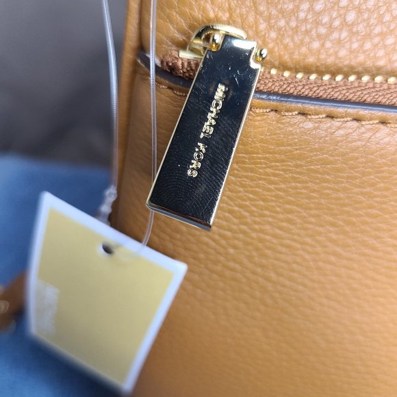 Purse - Picture 4 of 5